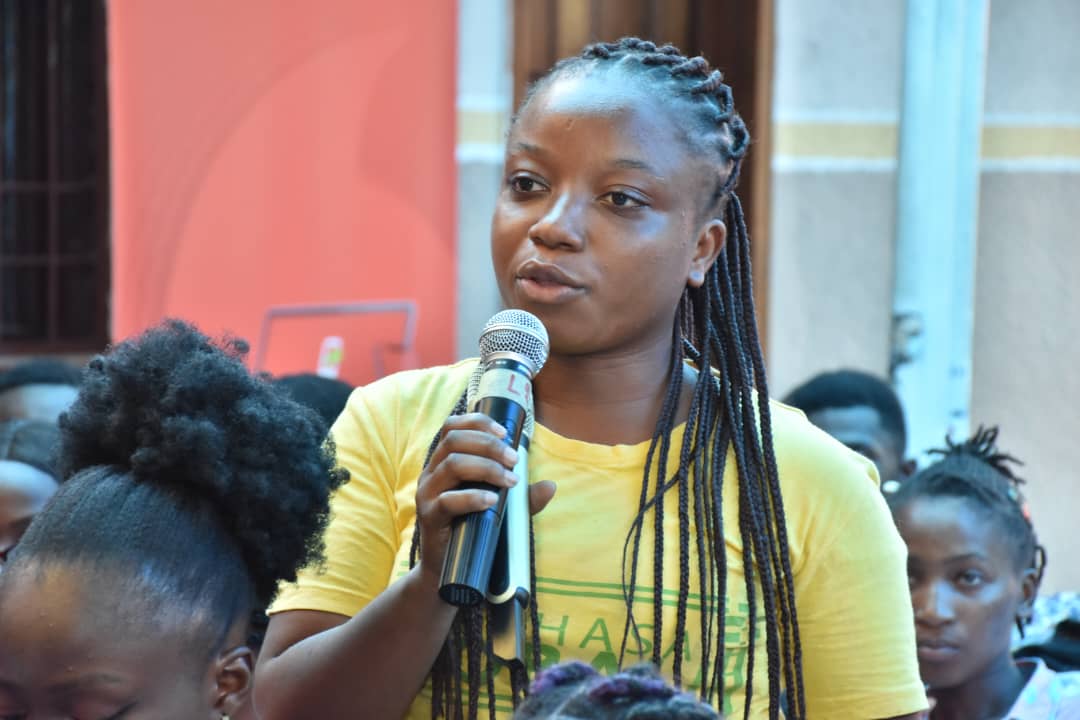 Conférence à l’IFASIC Patricia Nseya invite les jeunes femmes à